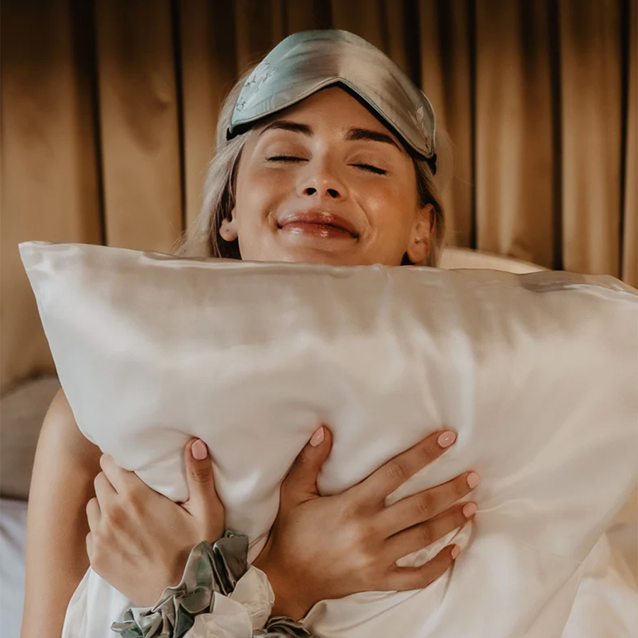 Avoskin Hydration Saver Sleeping Mask Overview and Benefits